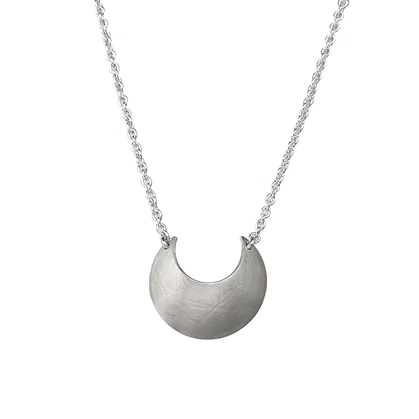 Luna Crescens Necklace